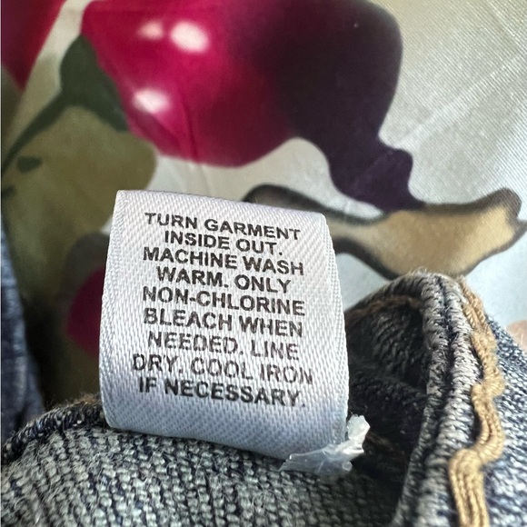 Cato Women’s Jean Shorts - Picture 9 of 12